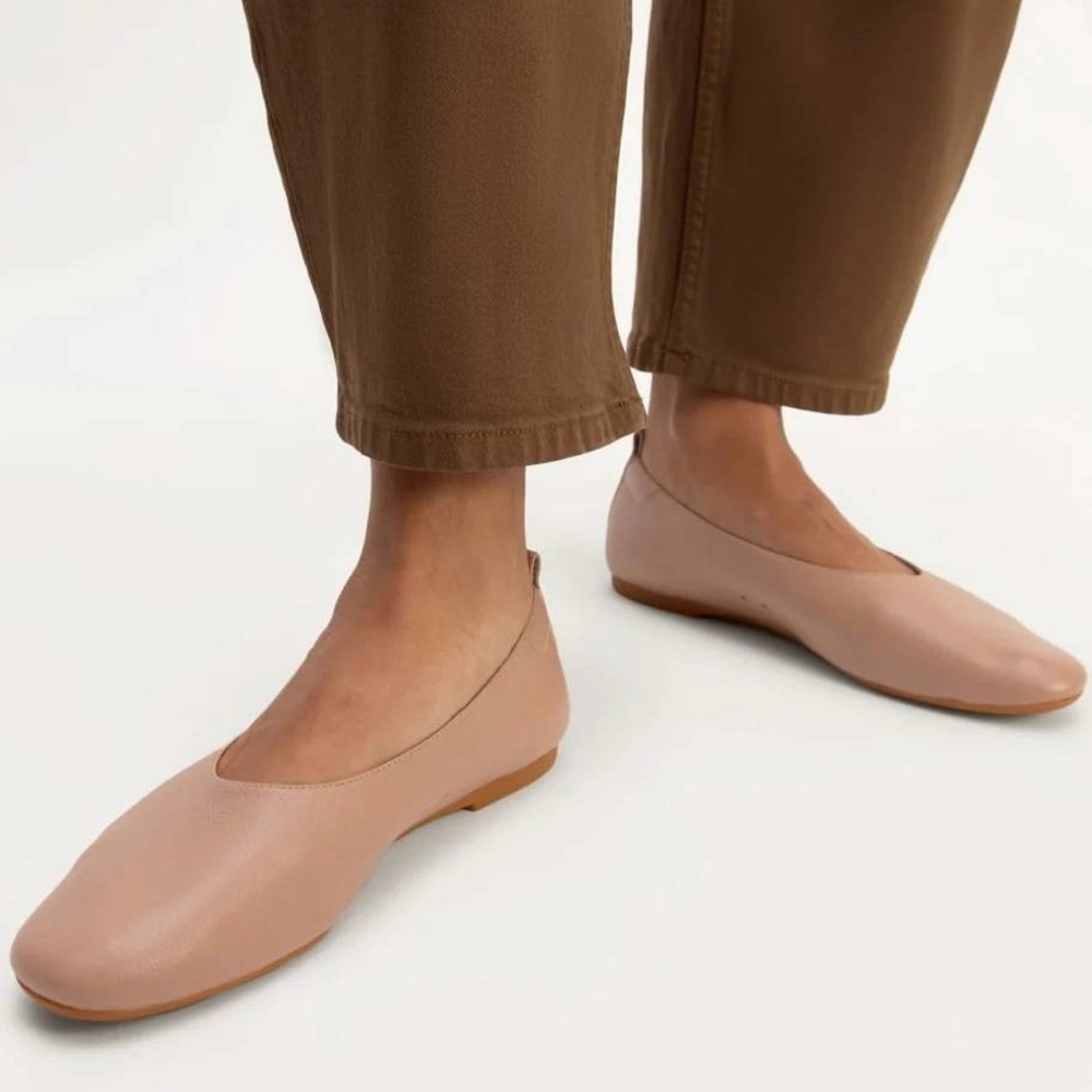 Everlane Tan The‎ Day Glove Ballet Flats